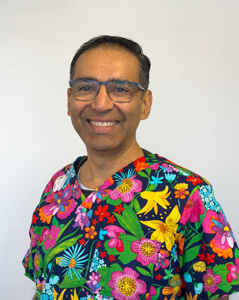 Dr Colin Viegas